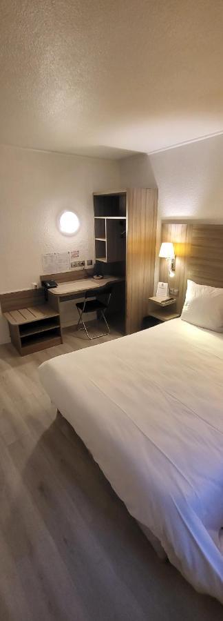 Crystal Hotel Saint Denis Basilique 외부 사진