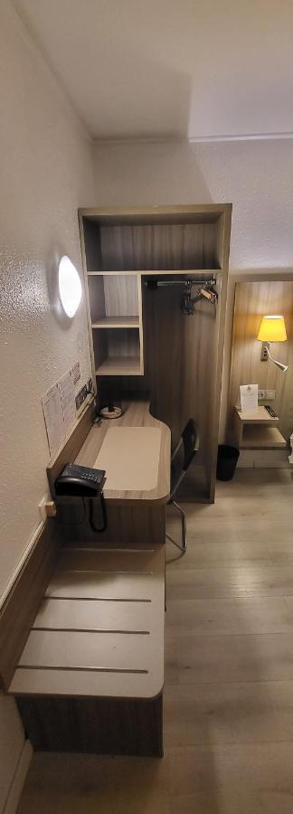 Crystal Hotel Saint Denis Basilique 외부 사진