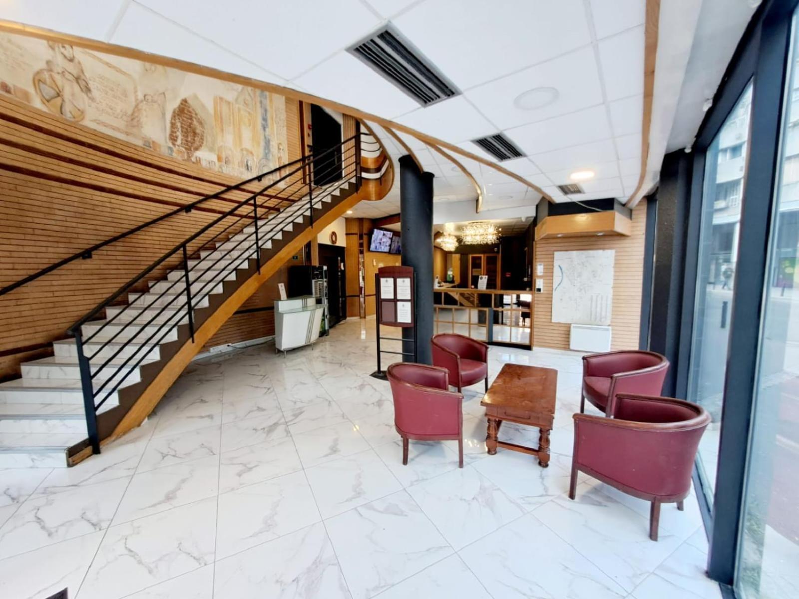 Crystal Hotel Saint Denis Basilique 외부 사진